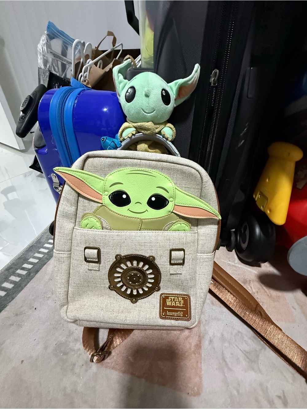Disney World Lounge Fly Star Wars Grogu Beige Backpack with matching Disney Ears